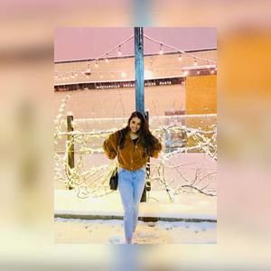 Meet your Posher, Charmi